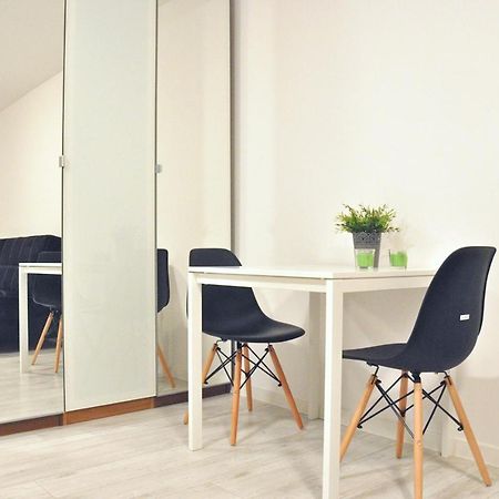 Nice And Comfy Studio Close To Old Town And Metro. Warsaw Exterior photo